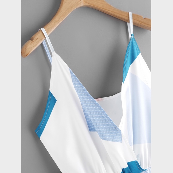 Surplice Cami Geometric Blue Printed Romper - Picture 3 of 6